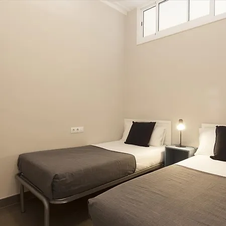 Easysleep Gaudi Terrace Барселона