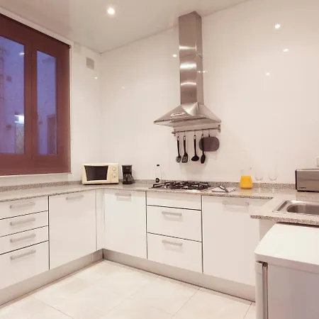 Апартаменты Easysleep Gaudi Terrace Барселона
