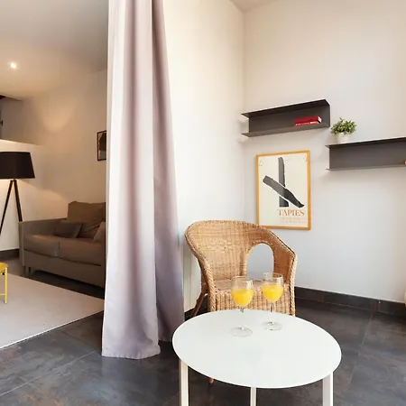 Easysleep Gaudi Terrace Барселона