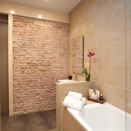 Easysleep Gaudi Terrace * Barcelona