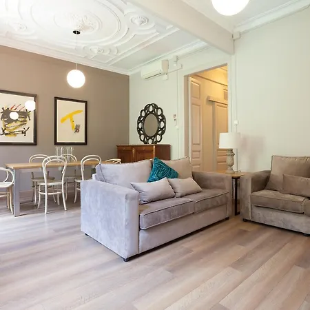 Easysleep Gaudi Terrace * Barcelona