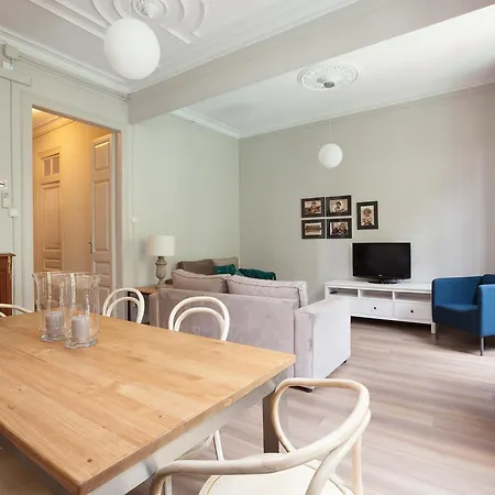 Easysleep Gaudi Terrace Barcelona