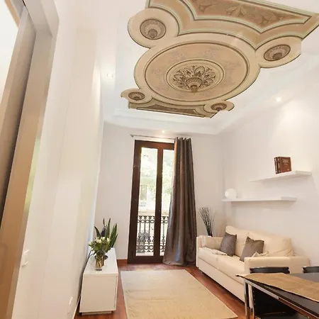 Easysleep Gaudi Terrace Barcelona